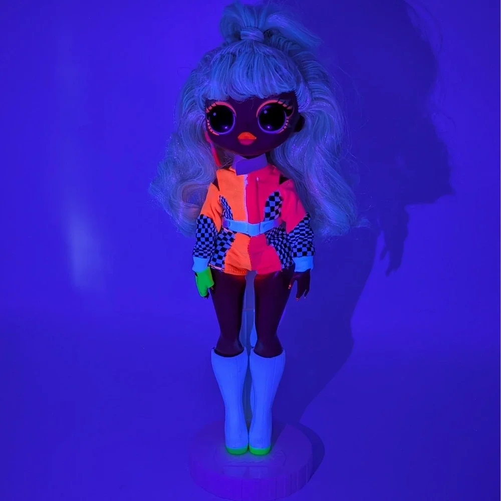 LOL Surprise OMG Lights Speedster Fashion Doll Neon Racing Blonde Hair Accessory